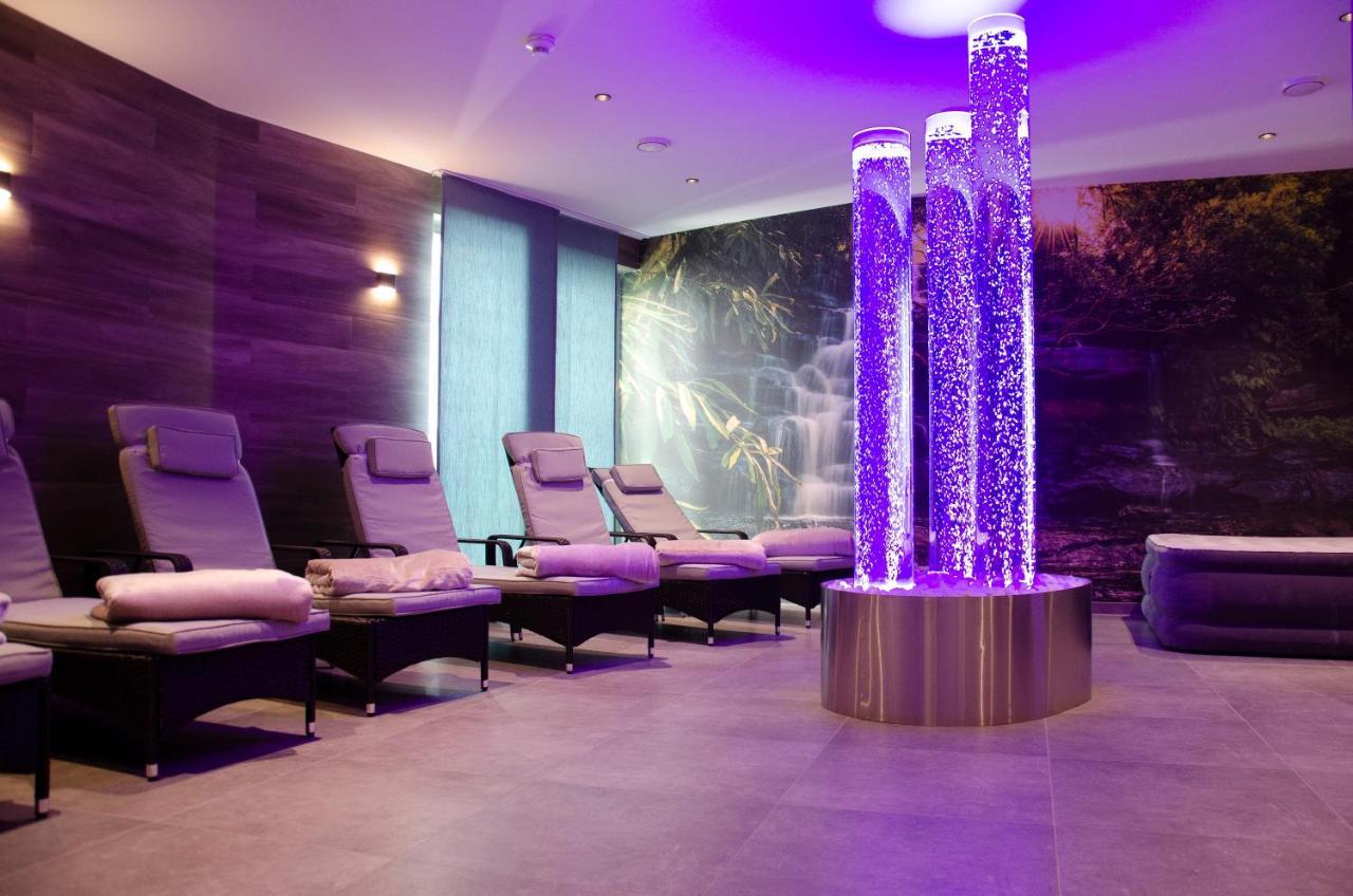 Wellness Hotel Panorama Trenčianske Teplice Exteriör bild