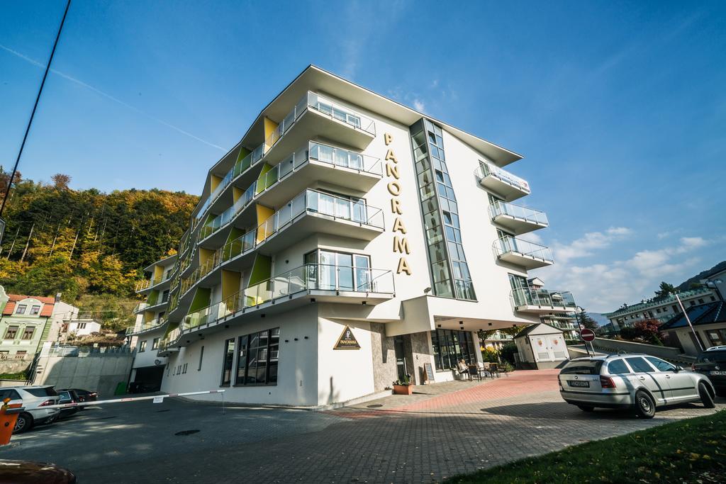 Wellness Hotel Panorama Trenčianske Teplice Exteriör bild