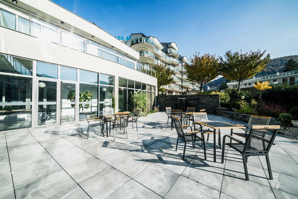 Wellness Hotel Panorama Trenčianske Teplice Exteriör bild